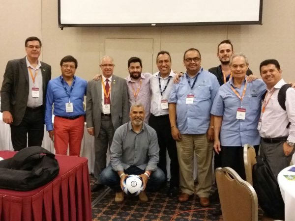 Las cooperativas de América debaten sobre el poder