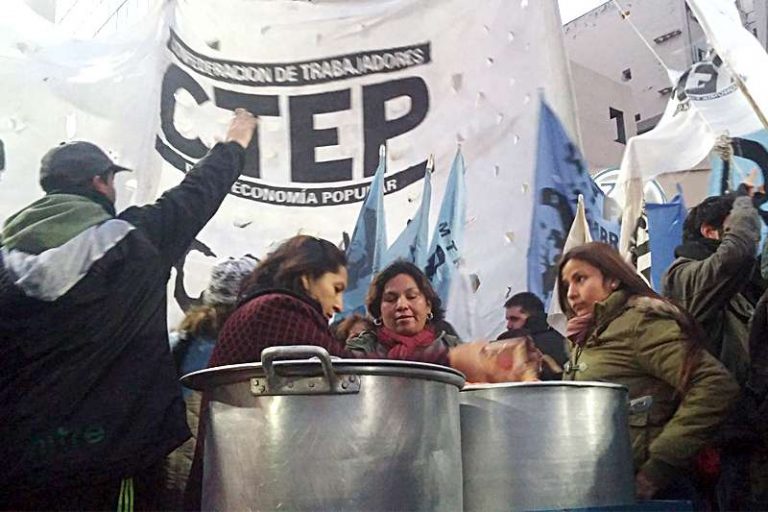 Movilizarán por la ley integral de Economía Popular