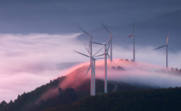España: cooperativa de crédito promoverá un parque eólico
