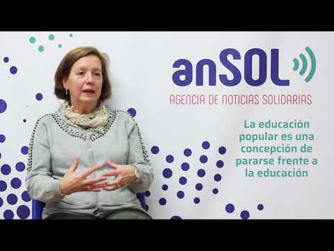 Laura García Tuñon: ¿Qué es la educación popular?