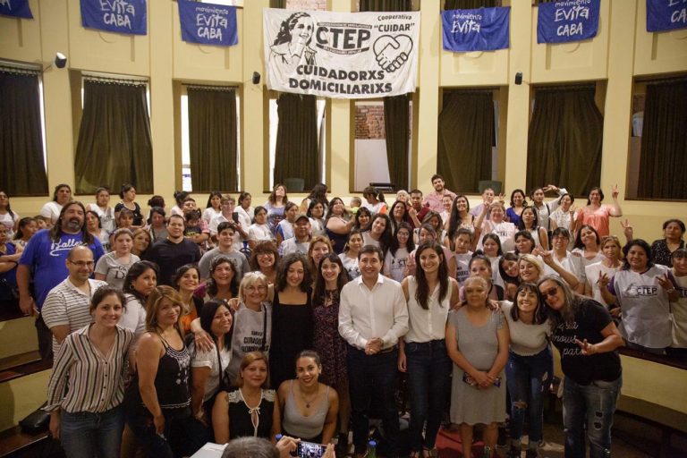 Crearon cooperativa de cuidados tras diplomatura en la UNSAM