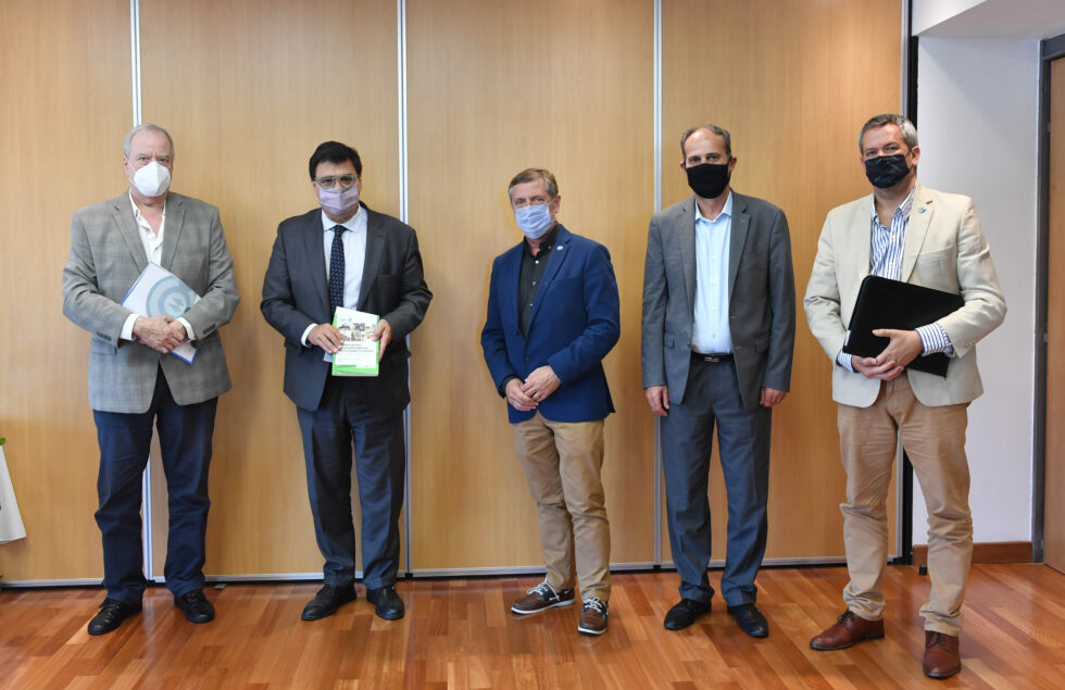 Coninagro se reunió con Moroni para tratar la informabilidad laboral en el campo