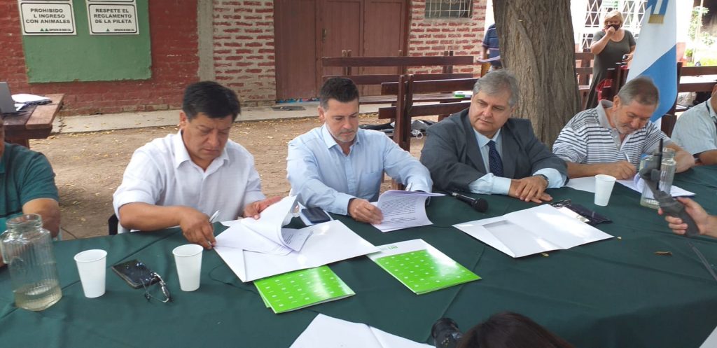 Rio Negro: CAM estuvo presente en los congresos provinciales de Cooperativismo y Mutualismo