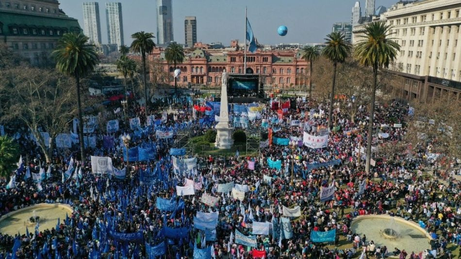 1° de Mayo: Los movimientos sociales van a la calle por Tierra, Techo y Trabajo