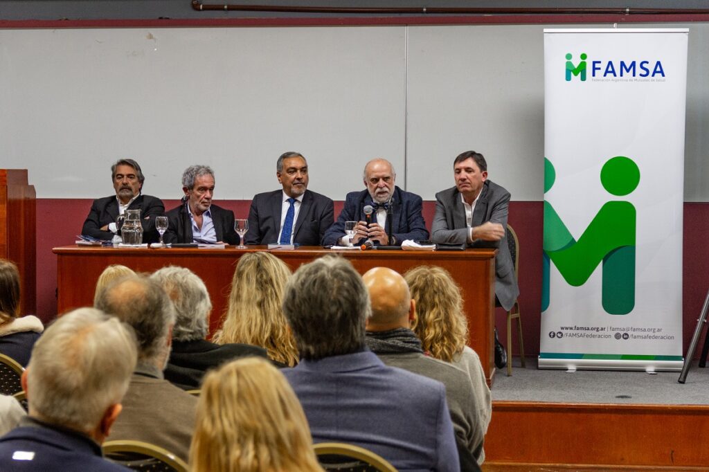 FAMSA e IPEGSA proponen una reforma en el sistema de salud