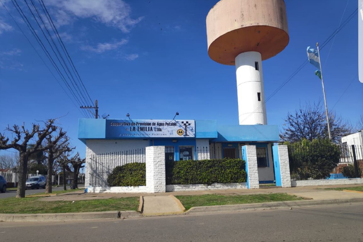 La Emilia, la cooperativa que nació hace 46 años para llevar agua potable a una escuela