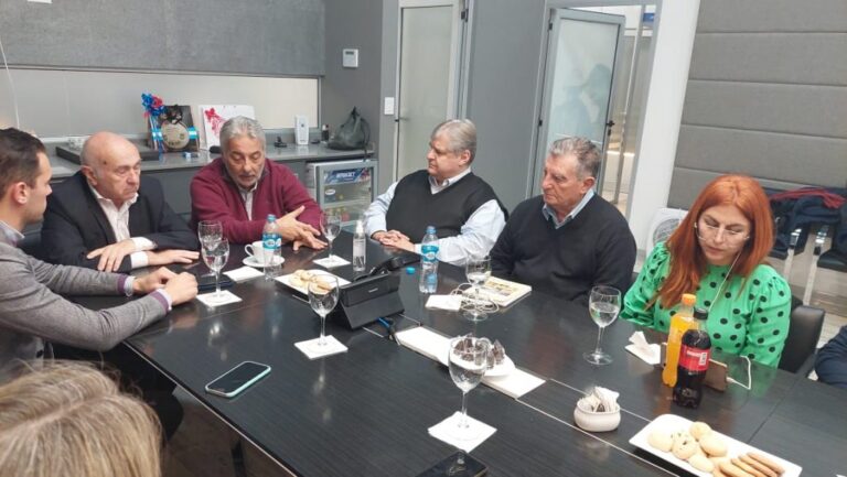 Reunión de cooperativas y mutuales en la Región Centro: "Queremos proponer líneas de integración"
