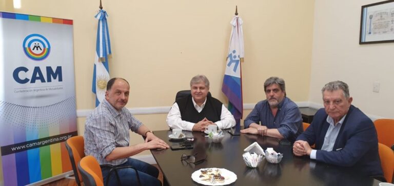 La CAM y el FONCAP acuerdan mayor participación de mutuales en líneas de crédito