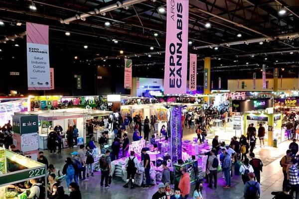 La impronta colectiva y cooperativa copó la Expo Cannabis 2022