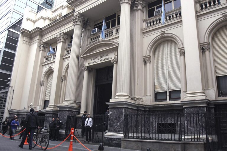 El "círculo virtuoso" de créditos que aplica el mutualismo y se evalúa en el Gobierno