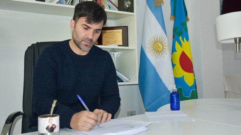 Francisco Echarren: "El cannabis es dinamizador de economías regionales"