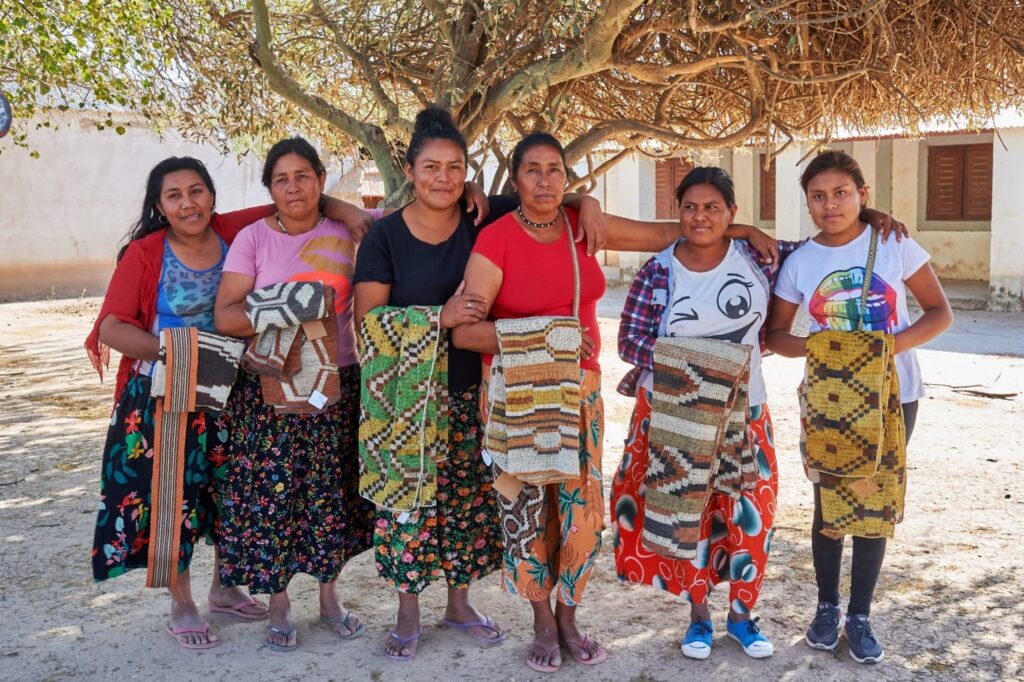 Comar, la red cooperativa indígena que da trabajo a más de 2600 artesanas