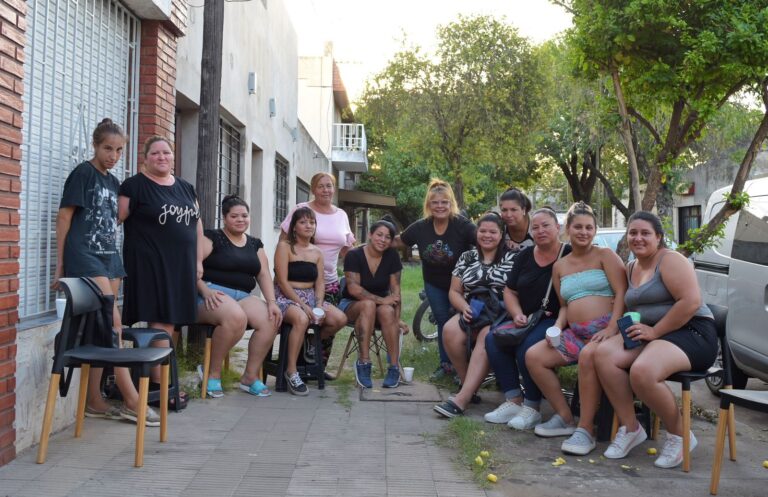 Se inauguró la primera fábrica cooperativa de mujeres constructoras en Rosario