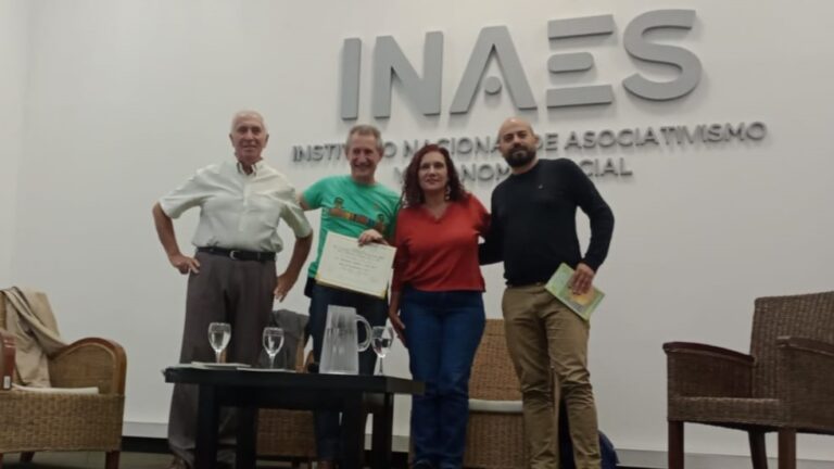 Un libro de la cooperativa La Huella fue declarado de interés para la Legislatura