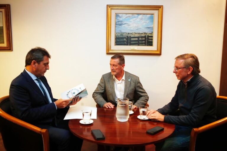 Coninagro recibió a Massa y planteó los reclamos del sector