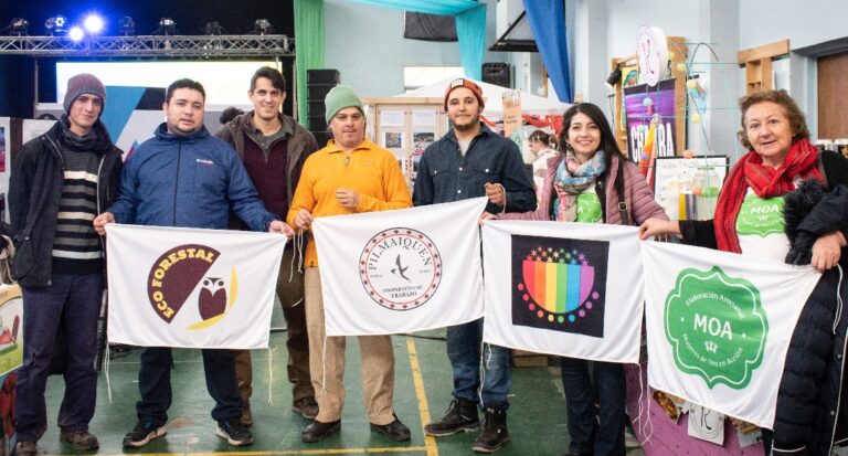 Cuatro cooperativas y el Estado combaten una plaga que afecta la producción de frutas finas