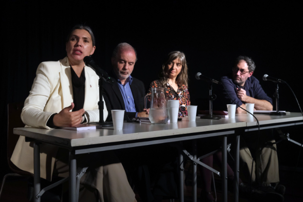 Se presentó "11S pecado capital" de Néstor Restivo, reeditado por la cooperativa Callao