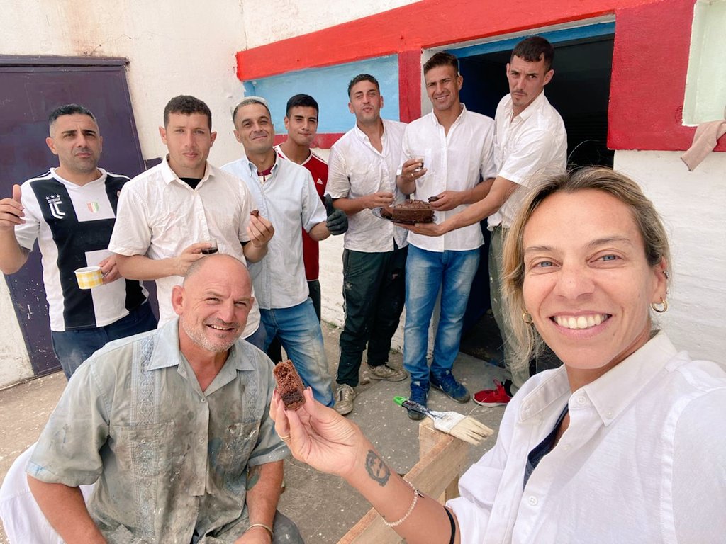 La cooperativa de presos de la cárcel de Batán, Oktupak, hizo un convenio inédito con la empresa Lüsqtoff