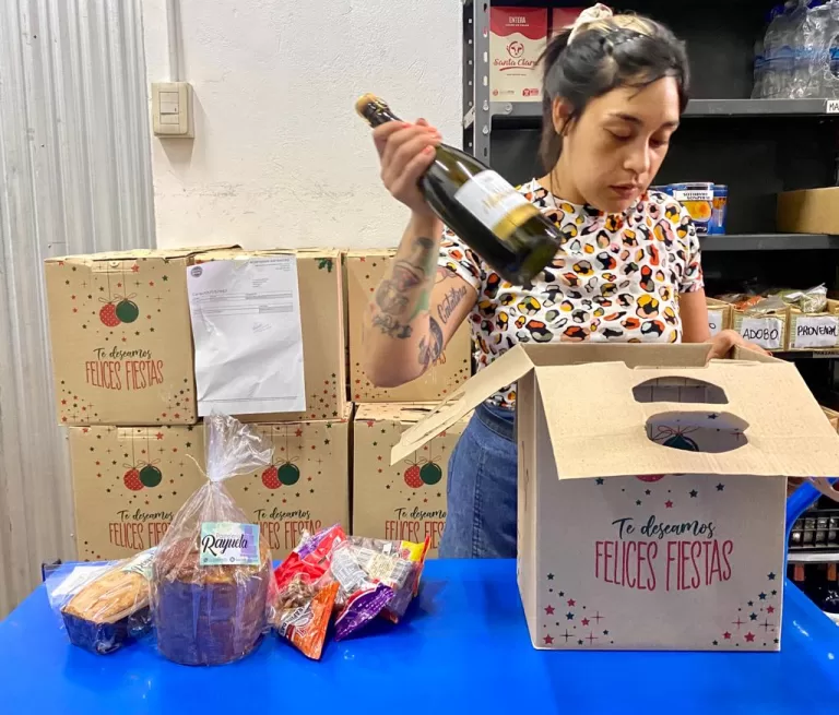 Cajas navideñas cooperativas: la opción más económica y solidaria para estas fiestas
