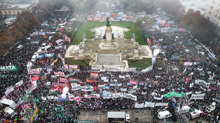 Ley Bases: las cooperativas marchan en contra del RIGI