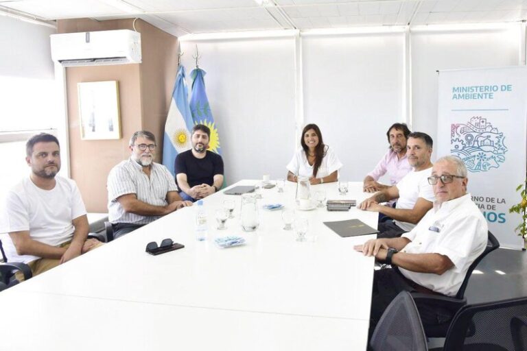 El elogio de una ministra de Kicillof a Textiles Pigüé: "hacen un gran trabajo"