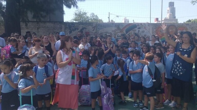 Escuelas cooperativas inician nuevo ciclo lectivo
